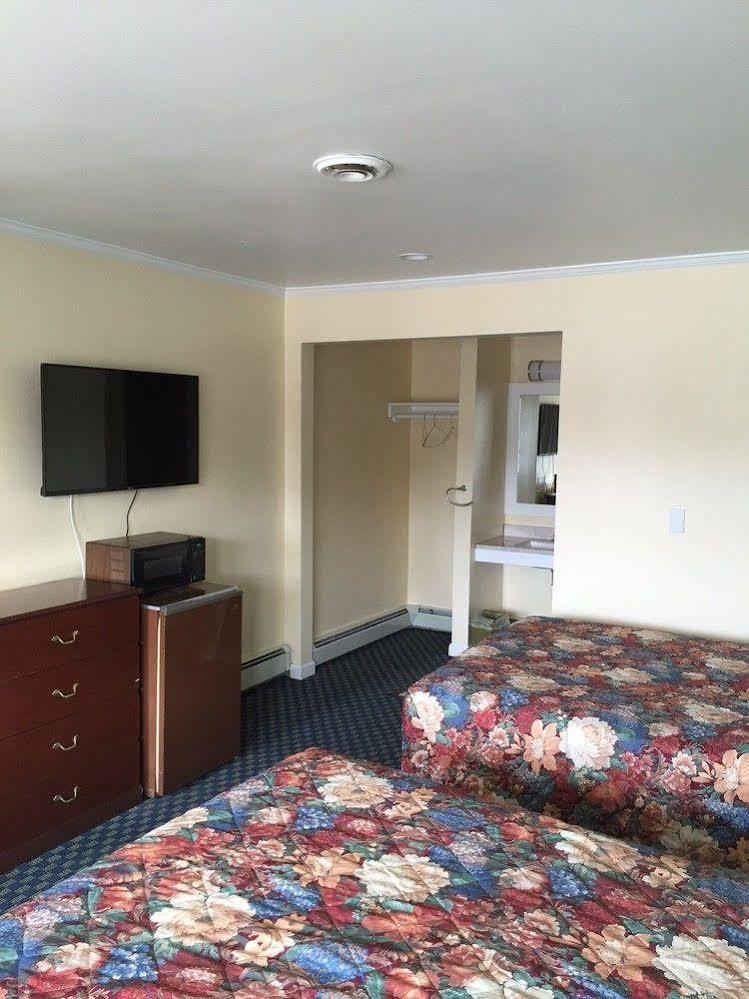 סאראטוגה ספרינגס Top Hill Motel מראה חיצוני תמונה