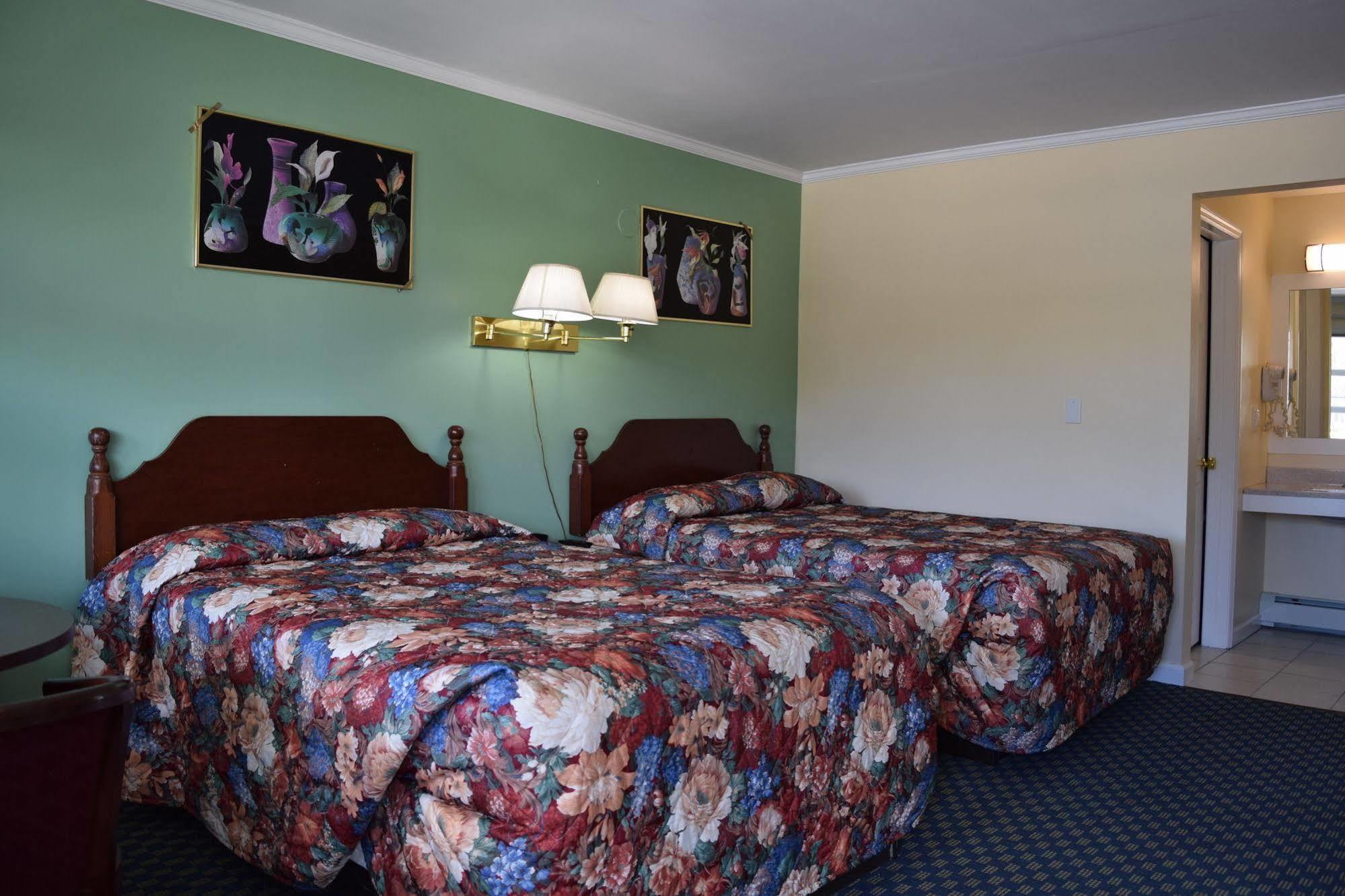 סאראטוגה ספרינגס Top Hill Motel מראה חיצוני תמונה